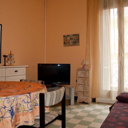 Appartement 2 Les Clématites Menton Exterior foto